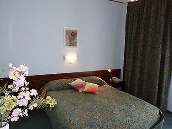 Ika Hotel 3*